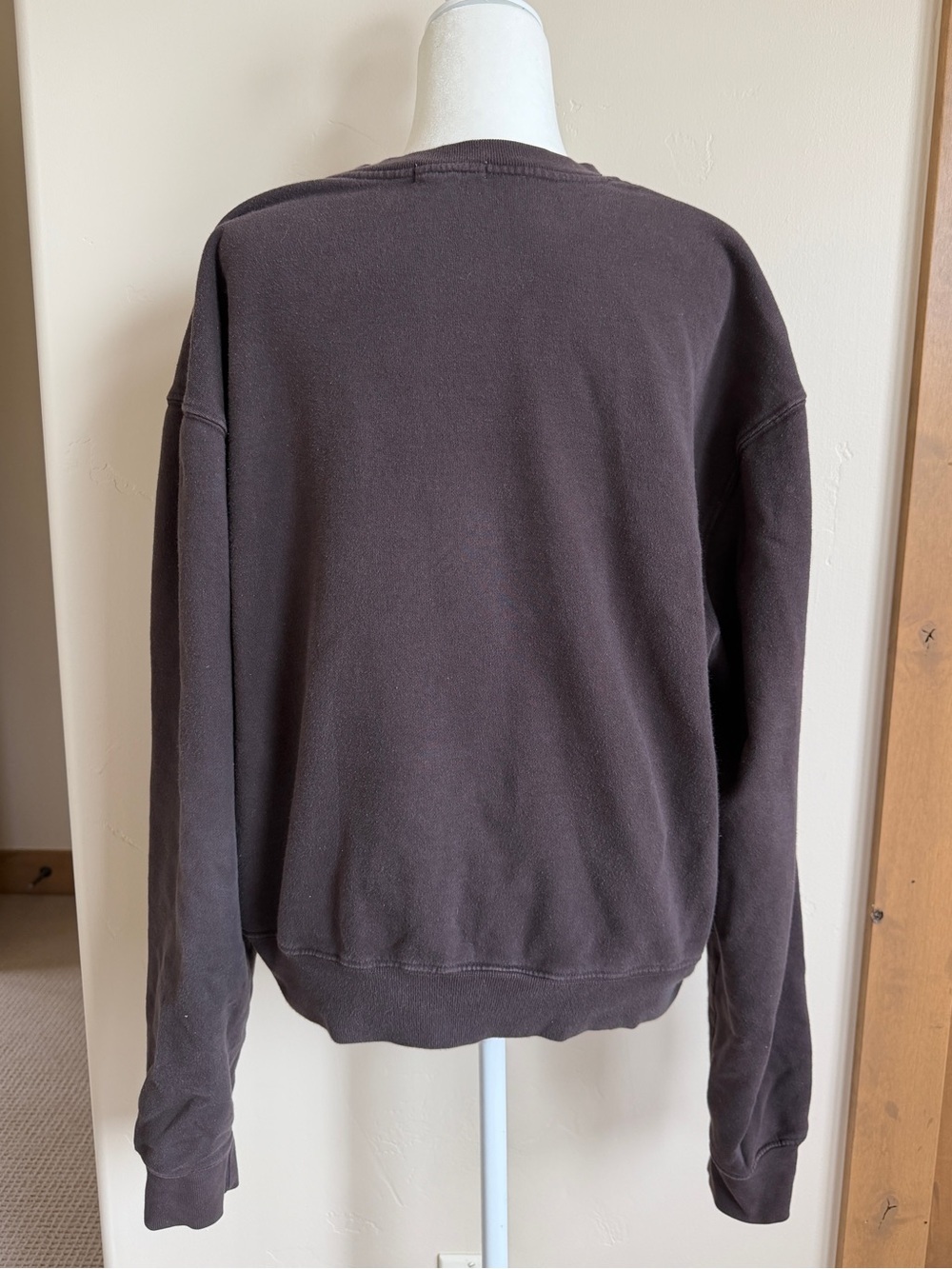 Good American Boyfriend Sweatshirt | Coffee | Size L - Picture 3 of 4